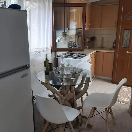 Country house House Onar Diaporos