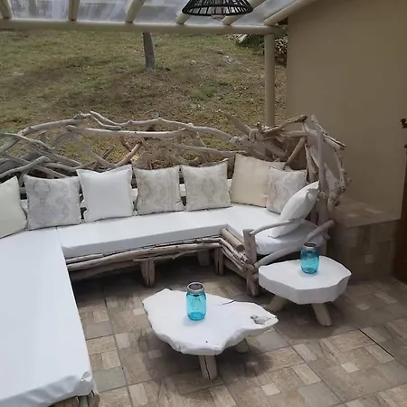 House Onar Country house Diaporos