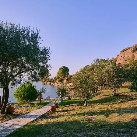 منزل ريفي House Onar